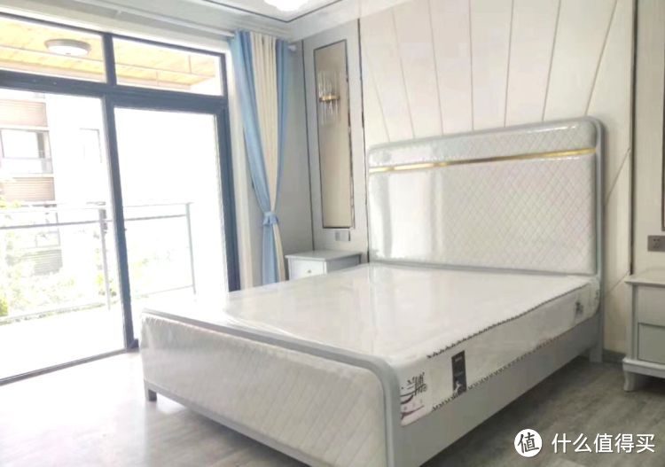 119㎡現代簡約三居室，20萬全包給熟人裝修，還沒開始入住先曬曬