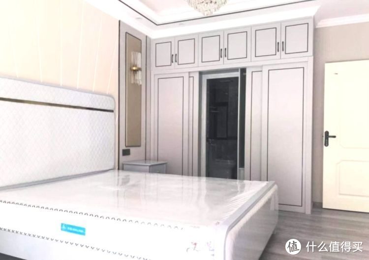 119㎡現代簡約三居室，20萬全包給熟人裝修，還沒開始入住先曬曬