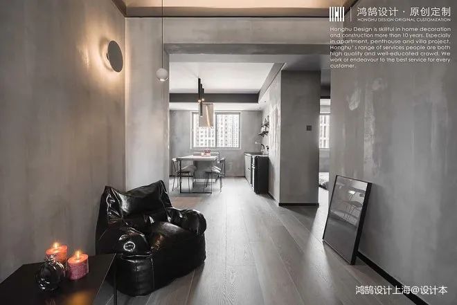 上海夫妻花25萬把家裝成“毛坯房”，無客廳+無中廚+無主燈，太太太太酷了！
